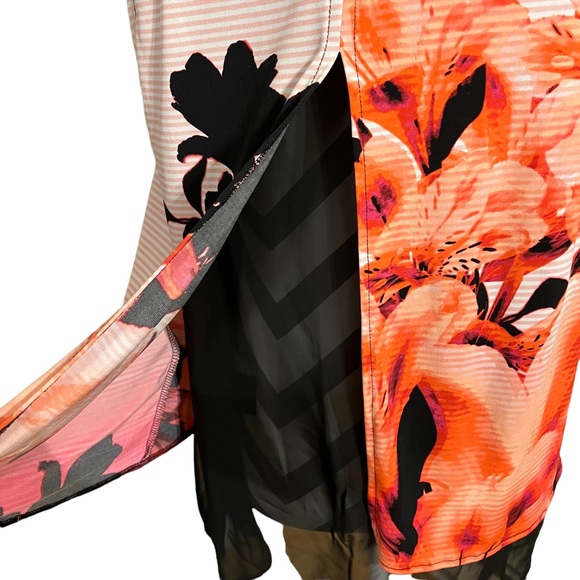 Worthington Floral and Chiffon Tank - Picture 3 of 6